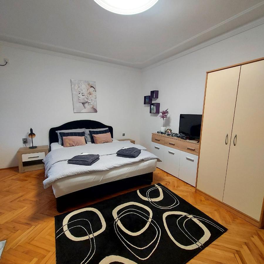 Smestaj Bane Novi Sad Bagian luar foto