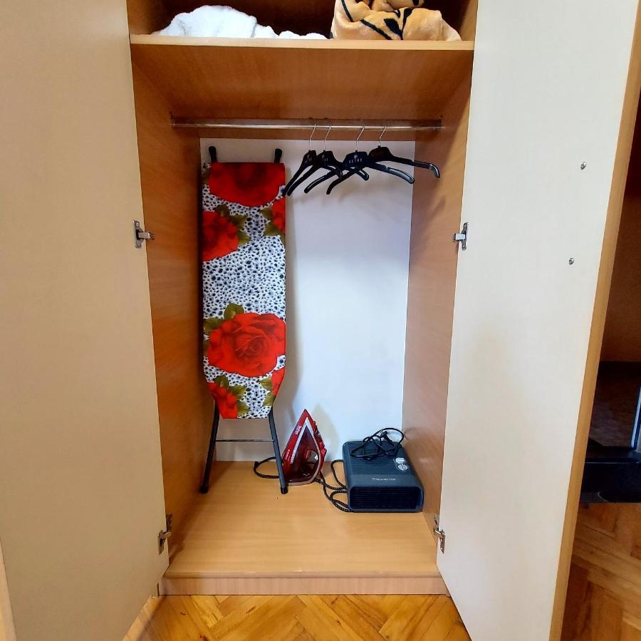 Smestaj Bane Novi Sad Ruang foto